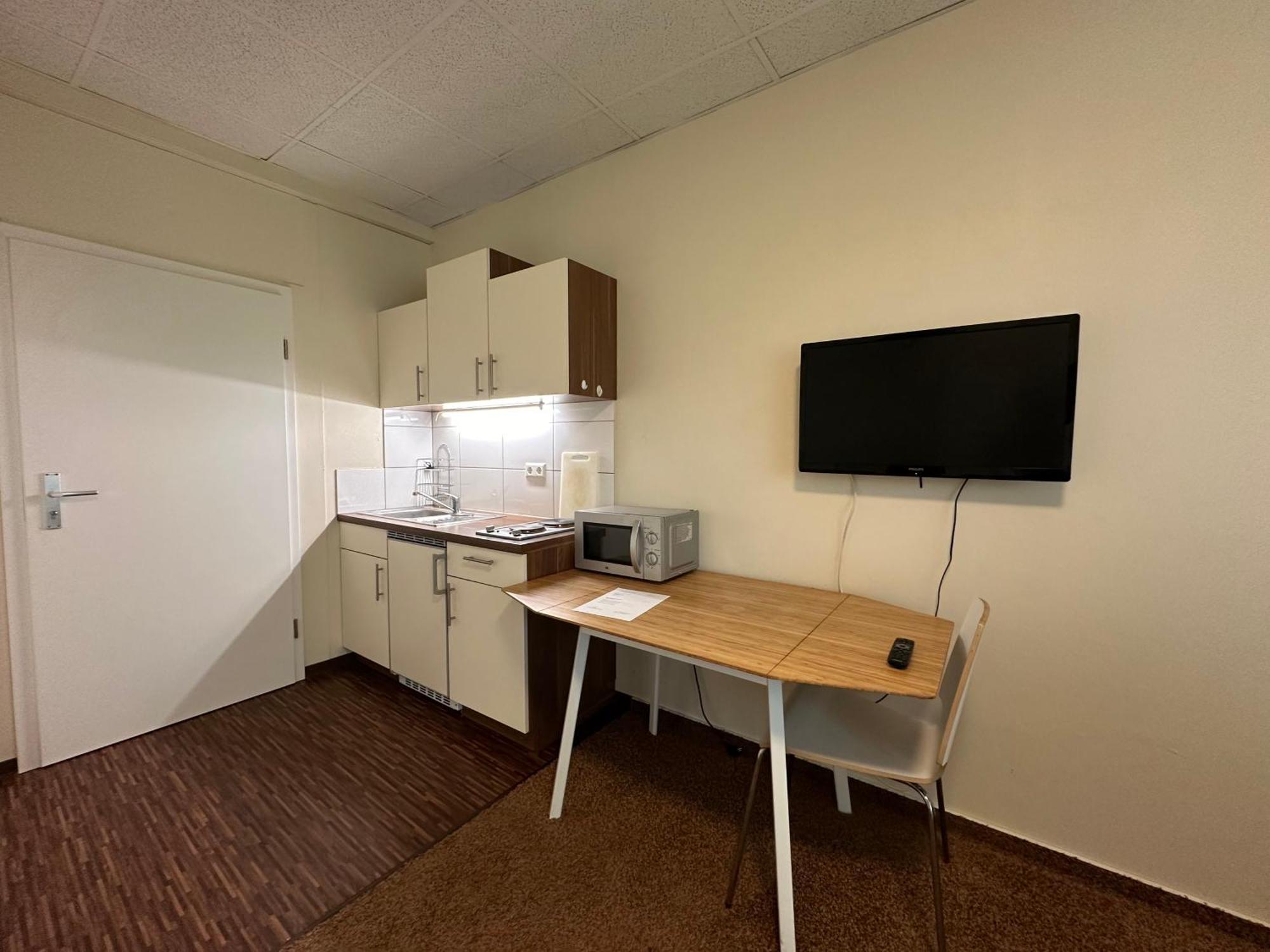 Guesthouse Guetersloh ภายนอก รูปภาพ