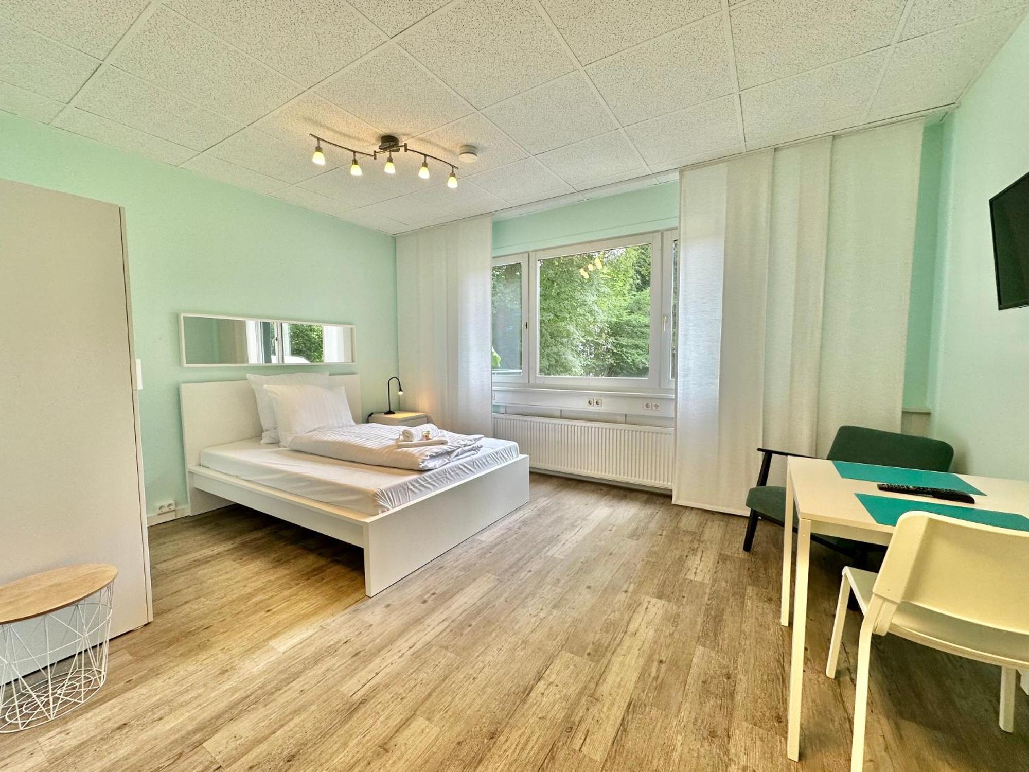 Guesthouse Guetersloh ภายนอก รูปภาพ