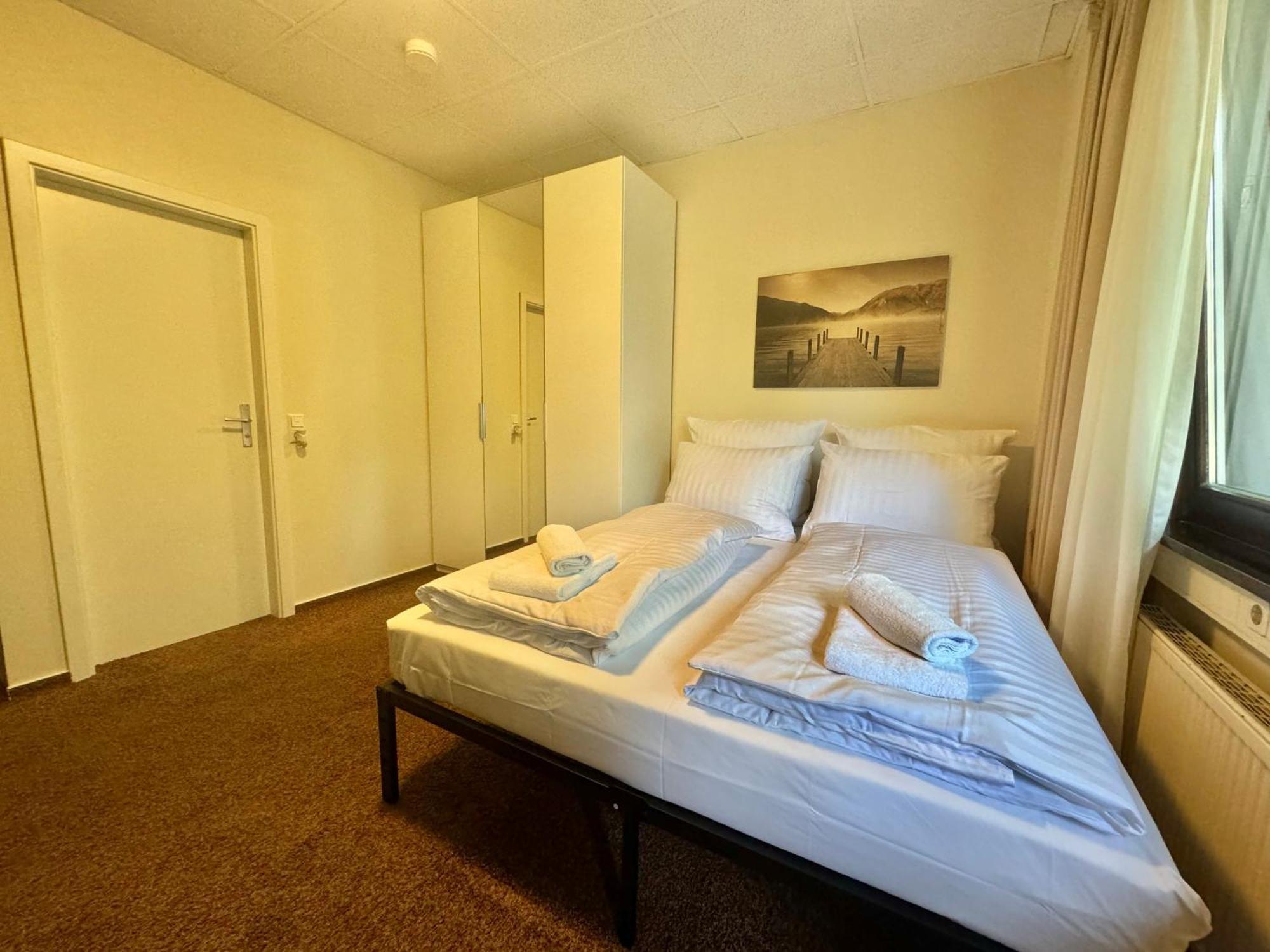 Guesthouse Guetersloh ภายนอก รูปภาพ
